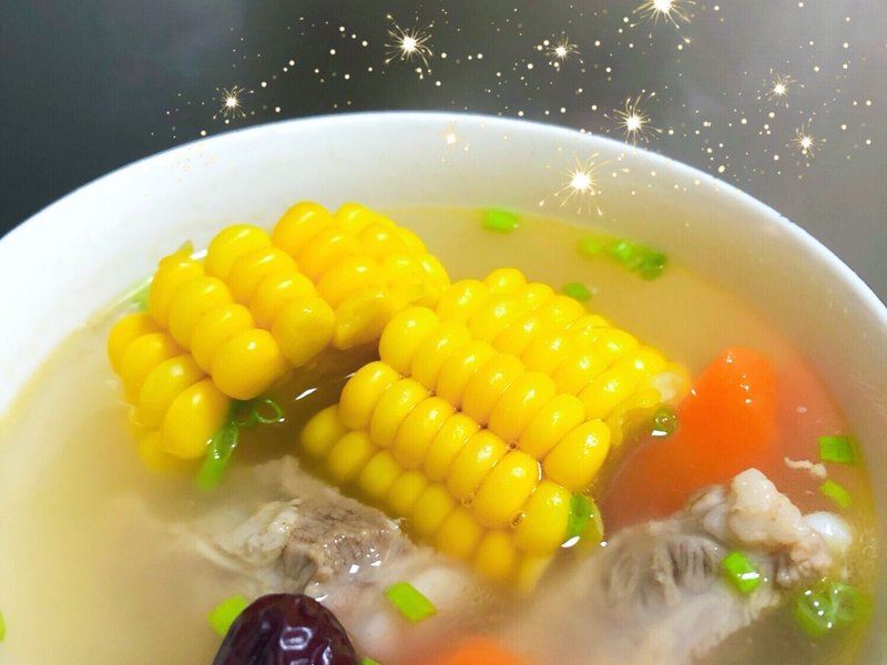 排骨炖玉米怎么做 如何煲玉米排骨汤